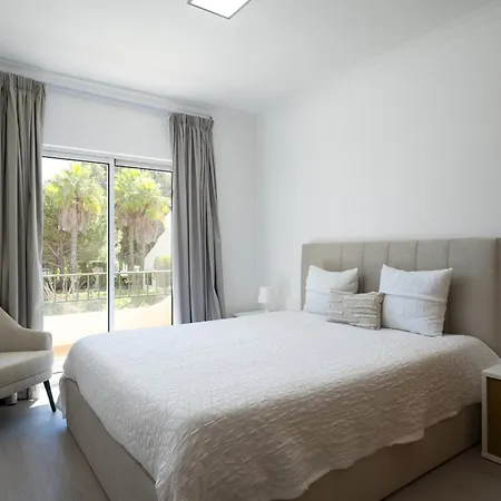 Melias - 2 Bedroom Whit Pool By Hd Apartment *