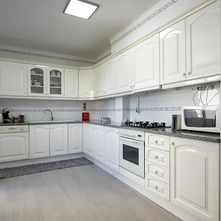 Melias - 2 Bedroom Whit Pool By Hd Quarteira