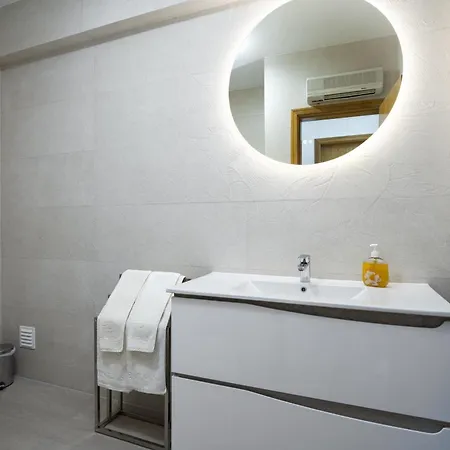 Melias - 2 Bedroom Whit Pool By Hd * Quarteira