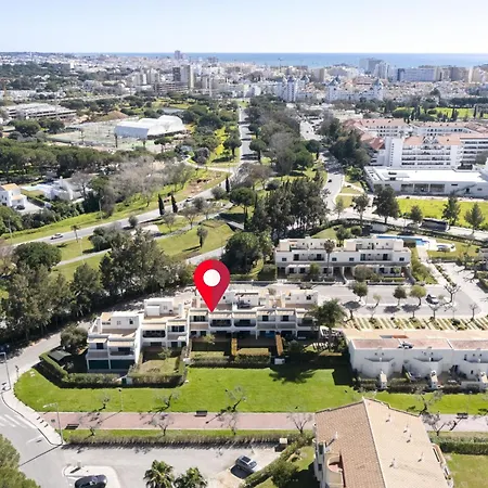 Melias - 2 Bedroom Whit Pool By Hd Apartment *
